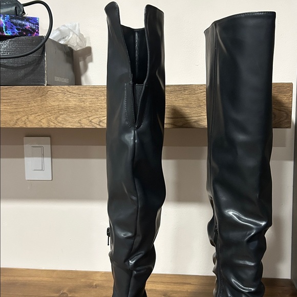 INC International Concepts Black Over the Knee Boots size 7.5 - Picture 6 of 10